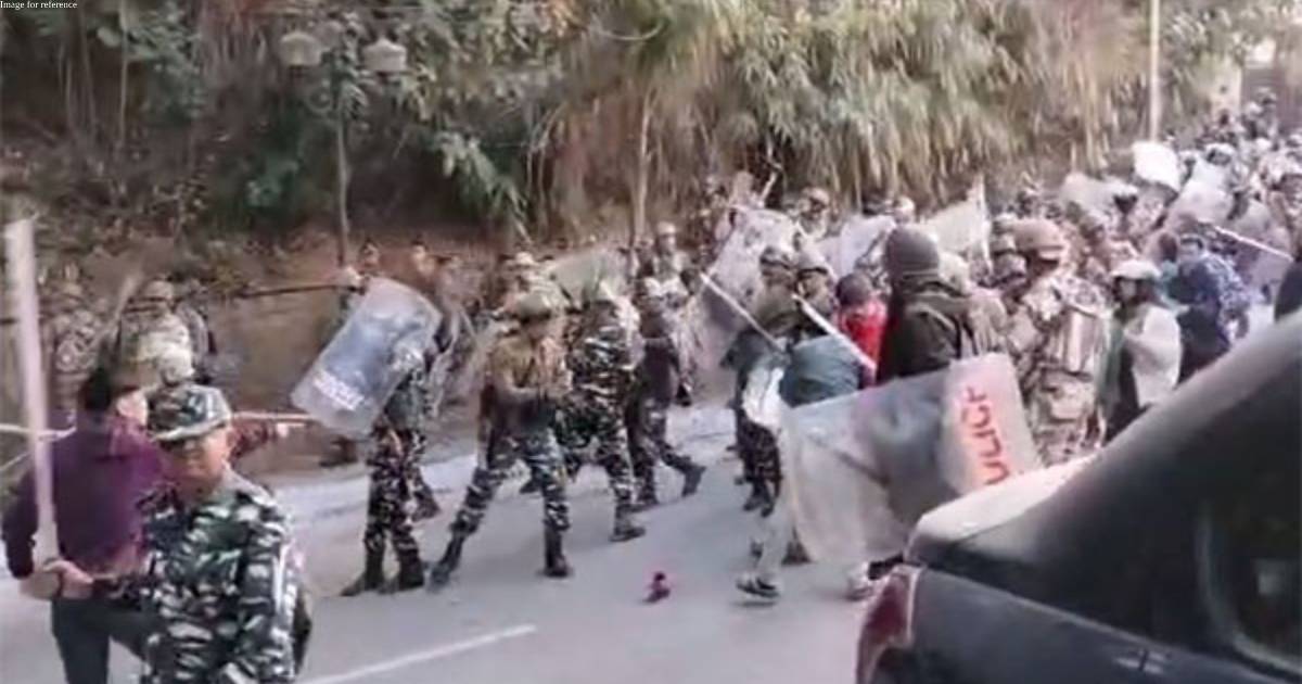 Clashes in Itanagar over Public Service Commission question paper leak; Arunachal cabinet calls off PSC members swearing-in